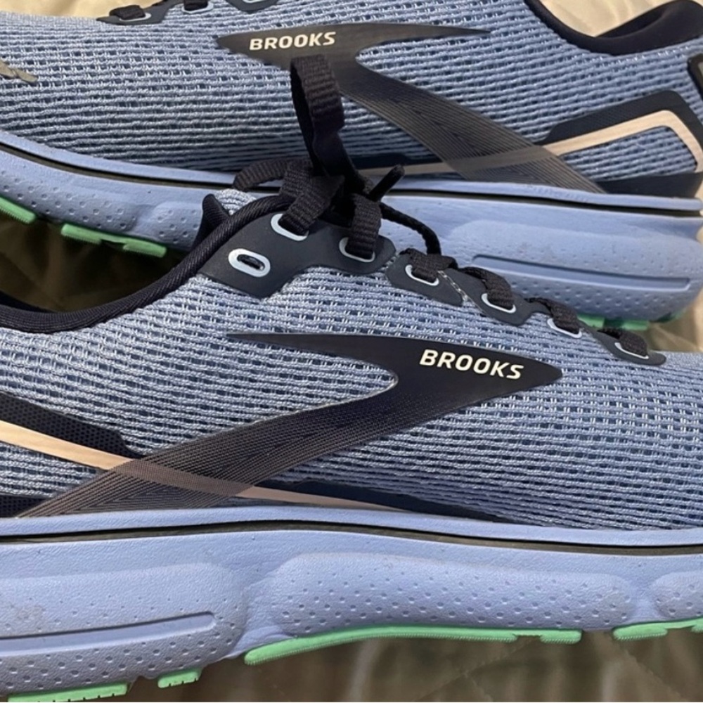 Brooks Ghost 15 Light Blue Athletic Sneakers 9.5 - Picture 5 of 8